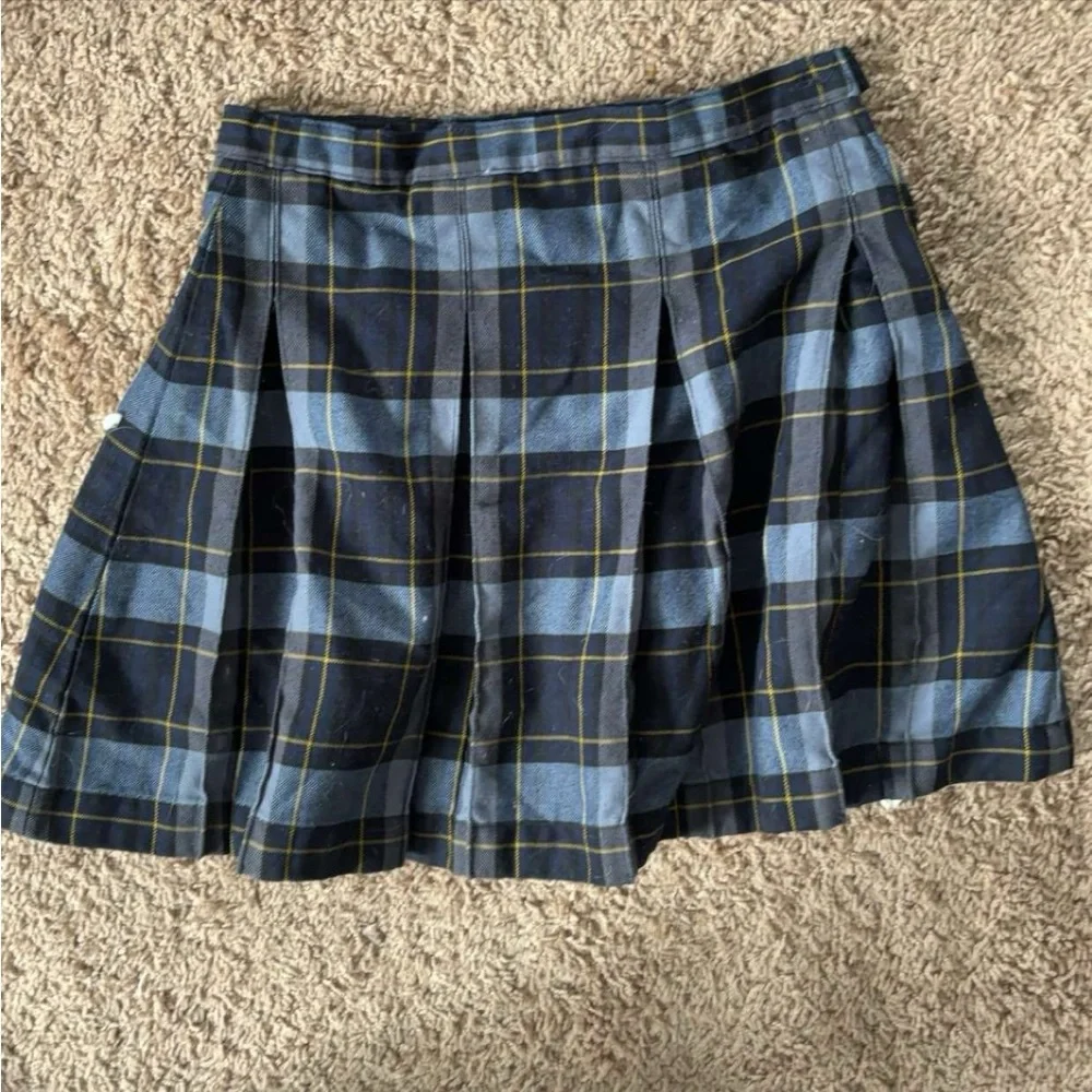 uniform - Picture 1 of 1